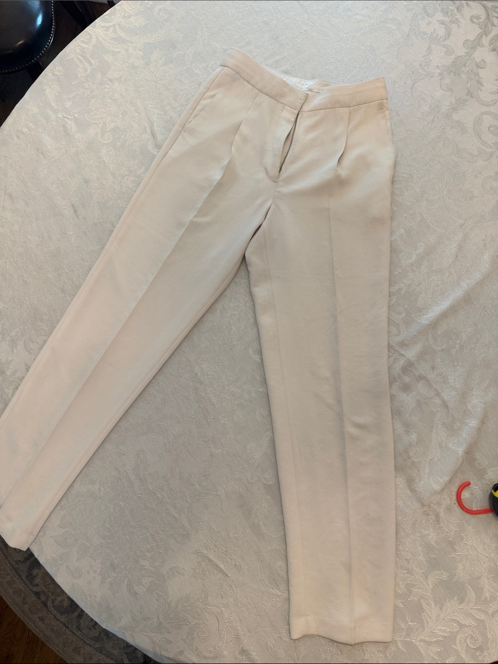 Aritzia Women's Cream Tailored Trousers